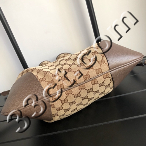 グッチバッグ内部構造